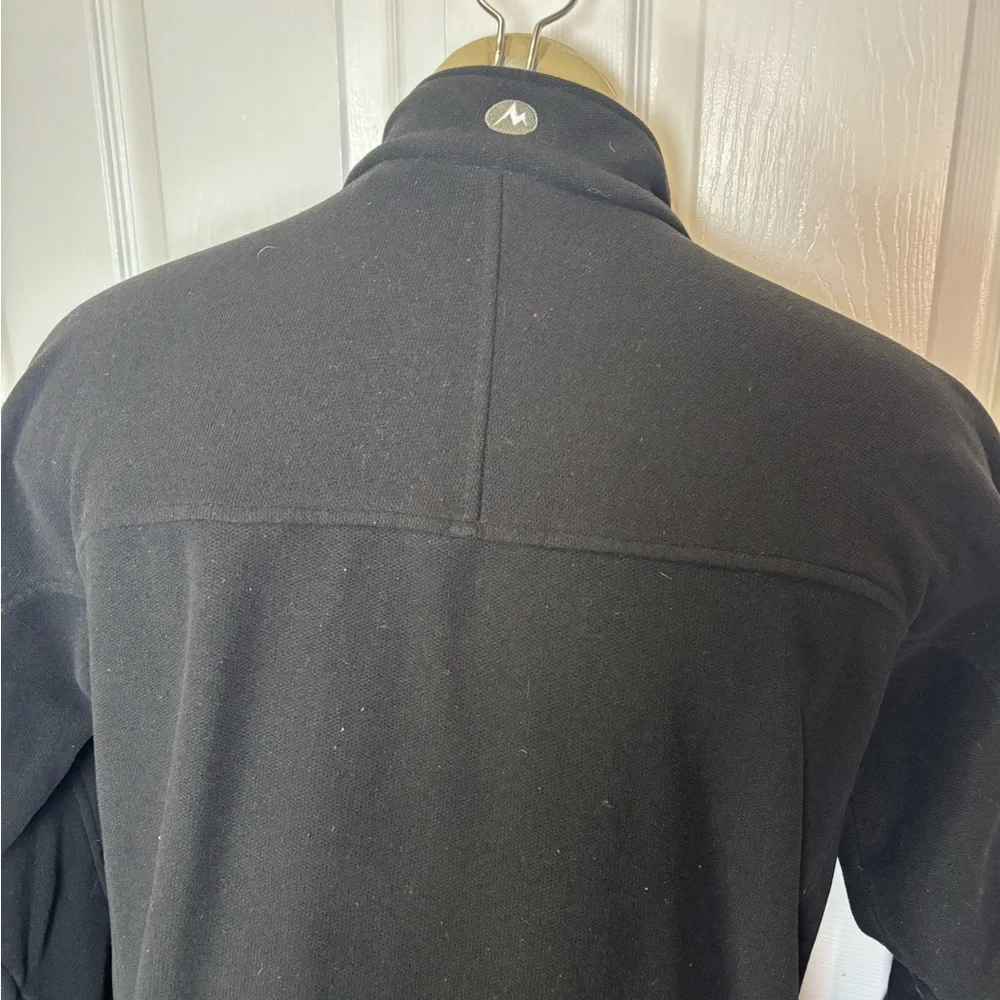 Marmot Men's Black 1/2 zip pullover jacket